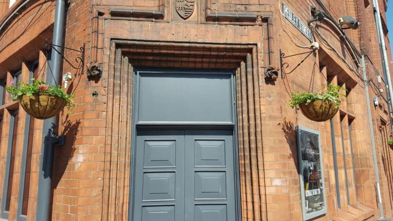 The Royal Hotel Crewe, A Brilliant Collection, Powered By Oyo Bagian luar foto