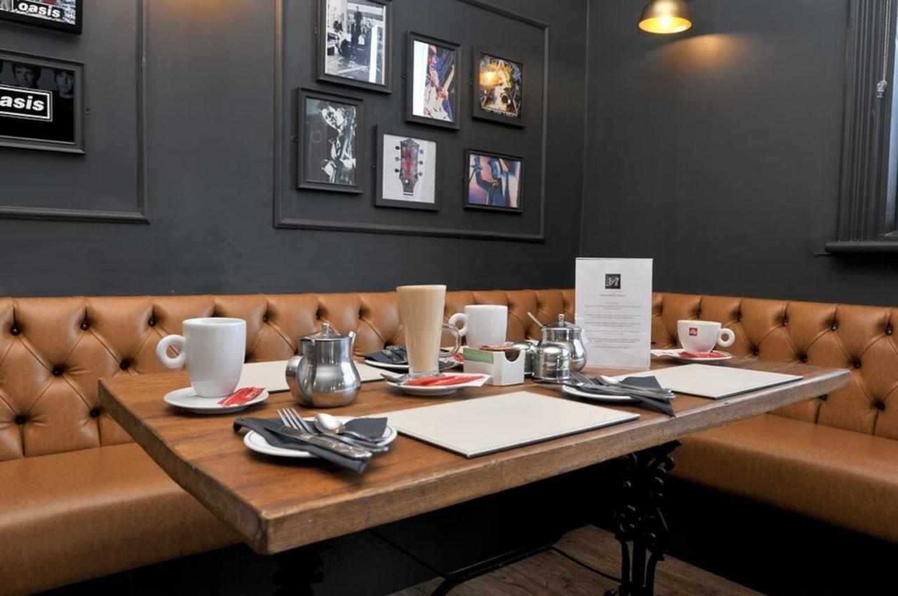 The Royal Hotel Crewe, A Brilliant Collection, Powered By Oyo Bagian luar foto
