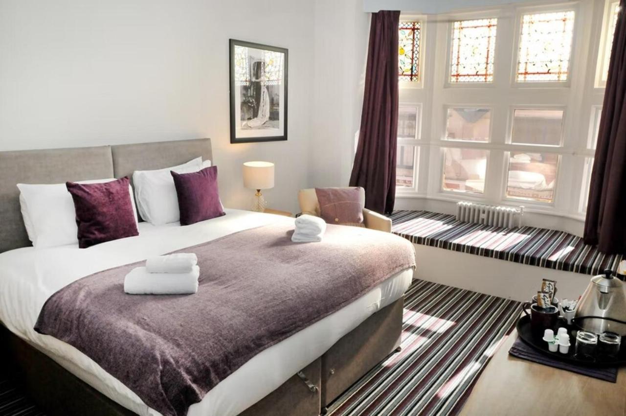 The Royal Hotel Crewe, A Brilliant Collection, Powered By Oyo Bagian luar foto